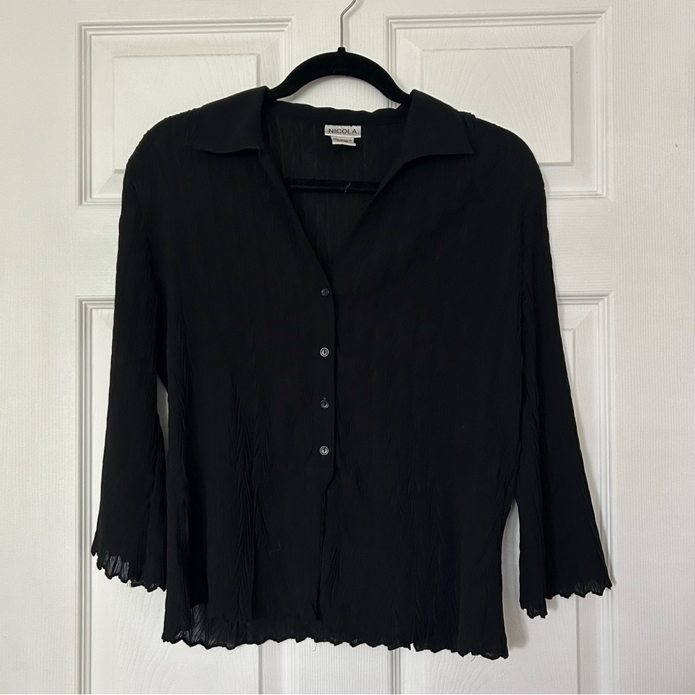 Vintage Black Crinkle Button Down Top
